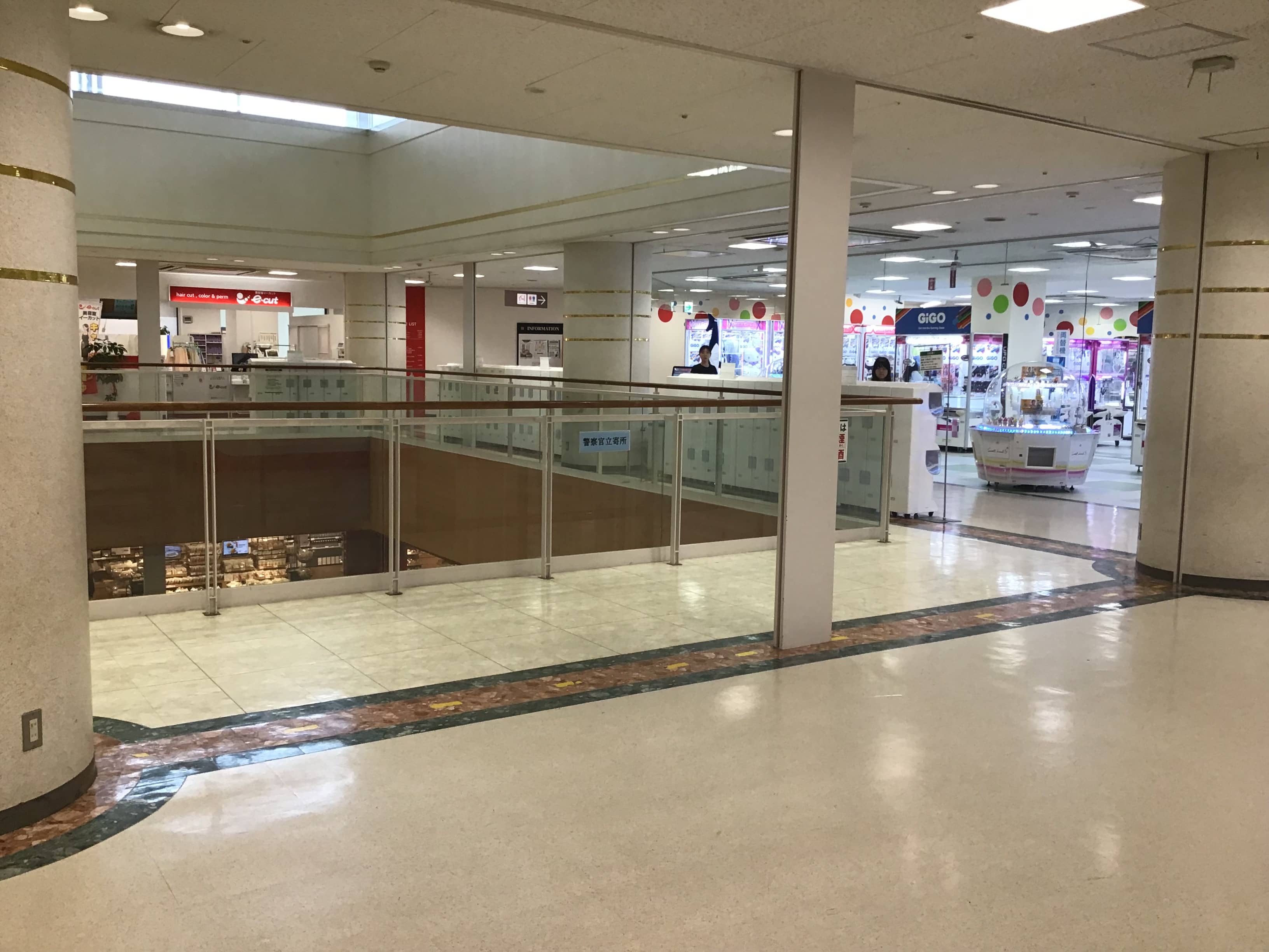 3Fエスカレータ横 各種プロモーション、会員獲得イベントに最適な屋内催事イベントスペース